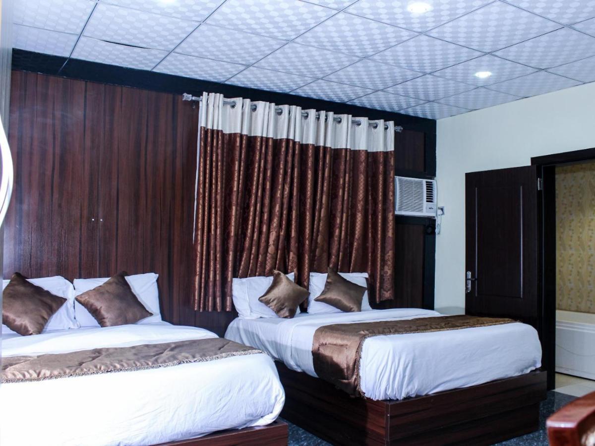 Six Diamond Hotel 이케야 외부 사진